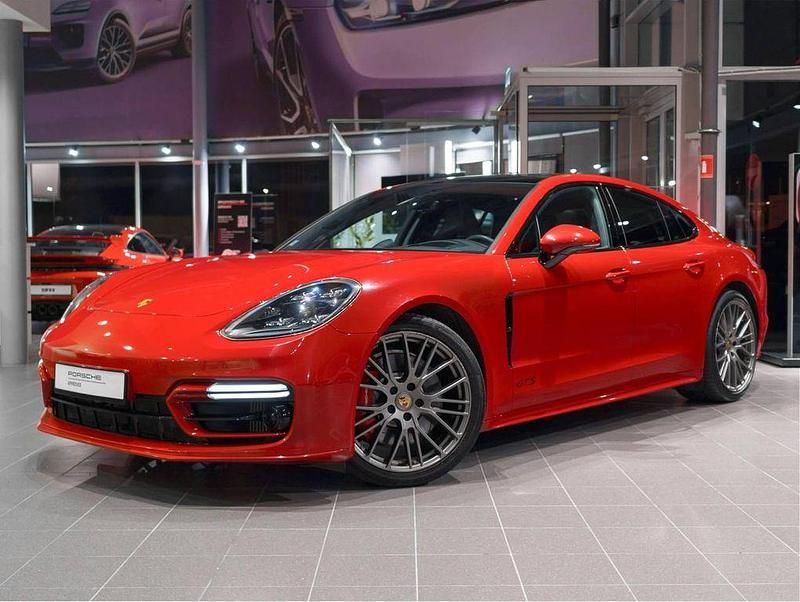 Rot Gebraucht 2022 Porsche Panamera GTS Limousine | 86.900 € (Fairer Preis) - Bild 1/4