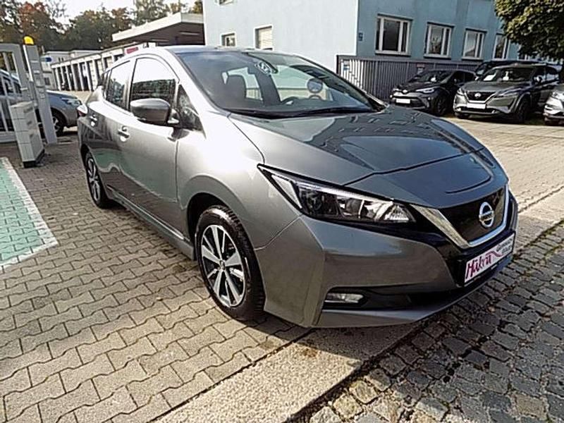 Gebraucht Nissan Leaf Acenta 110 kW (150 PS) 2020 Grau Kleinwagen
