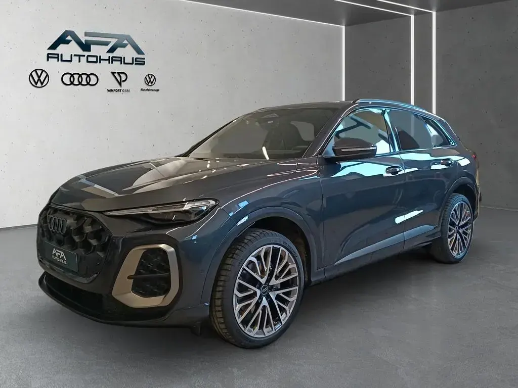 Gebraucht Audi Q5 Edition .1 204 PS (150 kW) 2025 Tamboragrau metallic SUV