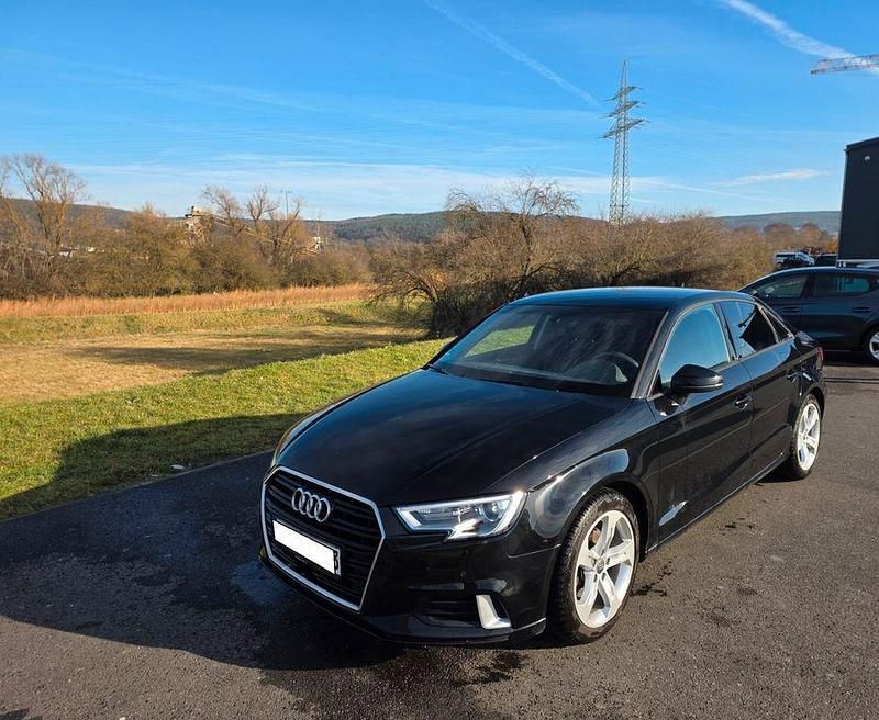 Gebraucht Audi A3 Sport 150 PS (110 kW) 2017 Schwarz Limousine