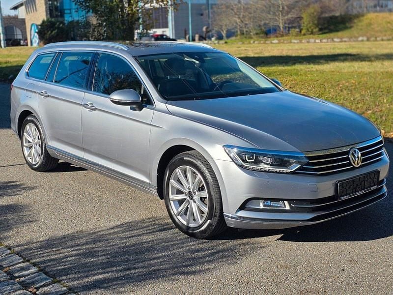 Silber Gebraucht 2019 VW Passat Highline Kombi | 14.990 € (Guter Preis) - Bild 1/4