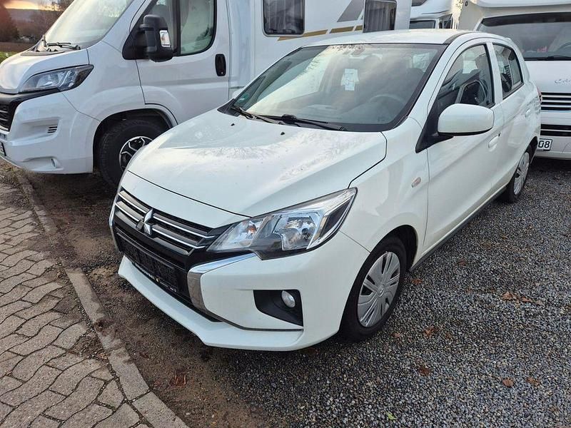 Islandweiss (s) Gebraucht 2020 Mitsubishi Space Star Edition Kleinwagen | 7.950 € (Fairer Preis) - Bild 1/4