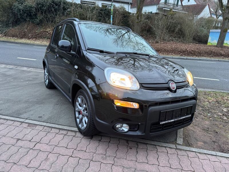 Schwarz Gebraucht 2022 Fiat Panda City Life Kleinwagen | 10.990 € (Etwas zu teuer) - Bild 1/4