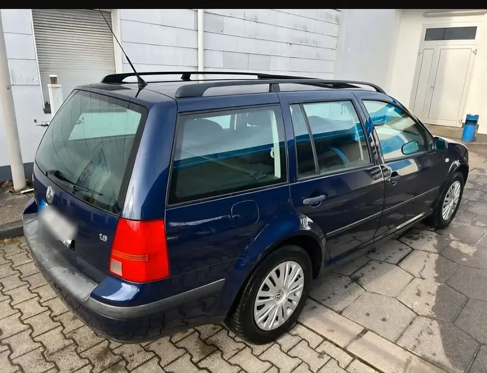 Gebraucht VW Golf IV Basis 105 PS (77 kW) 2001 Blau Kombi