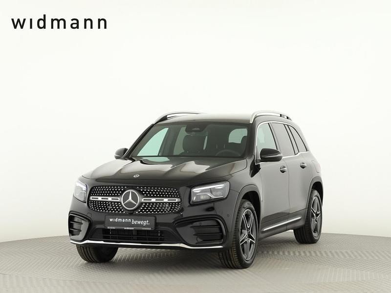 Unilack nachtschwarz Gebraucht 2025 Mercedes GLB200 AMG SUV | 43.850 € (Fairer Preis) - Bild 1/4
