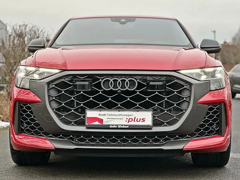 Gebraucht Audi RS Q8 Performance 640 PS (470 kW) 2024 Chilirot metallic SUV