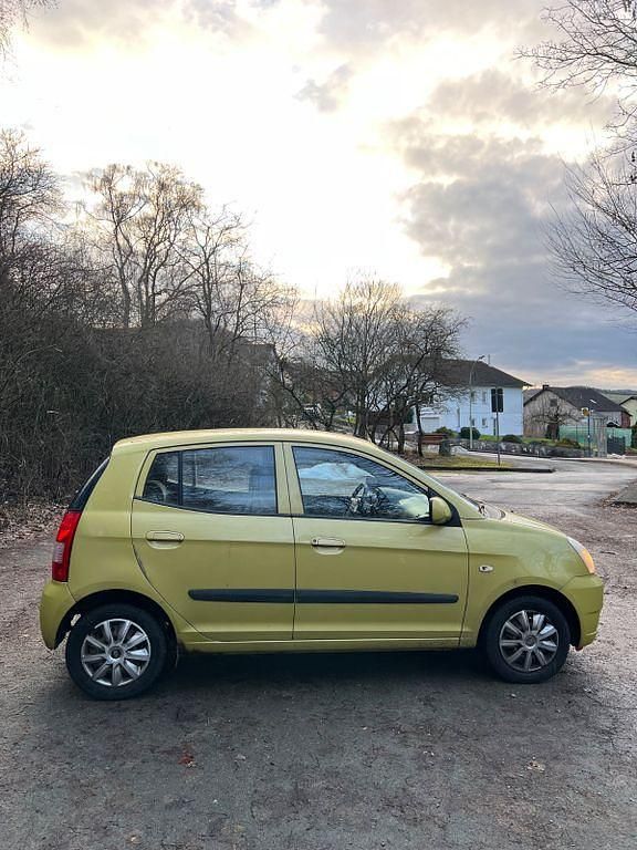 Gebraucht Kia Picanto LX 65 PS (47 kW) 2005 Gelb Kleinwagen