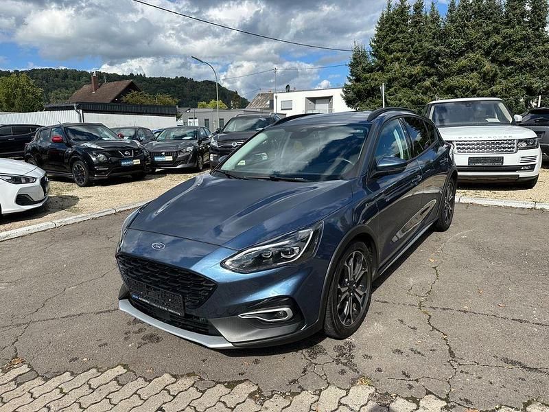 Second-hand Ford Focus Active 150 CP (110 kW) 2020 Albastru Berlinǎ