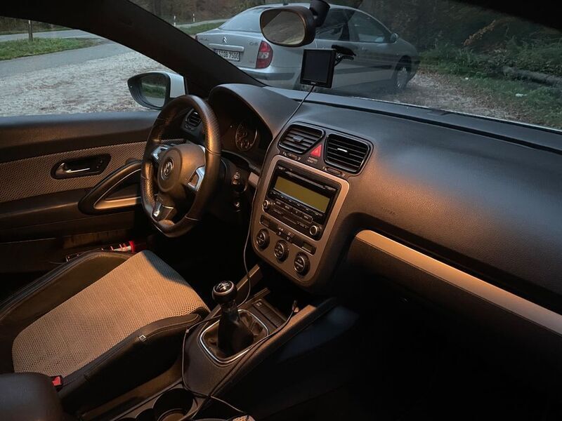 Weiß Gebraucht 2009 VW Scirocco Coupé | 5.600 € (Fairer Preis) - Bild 1/4
