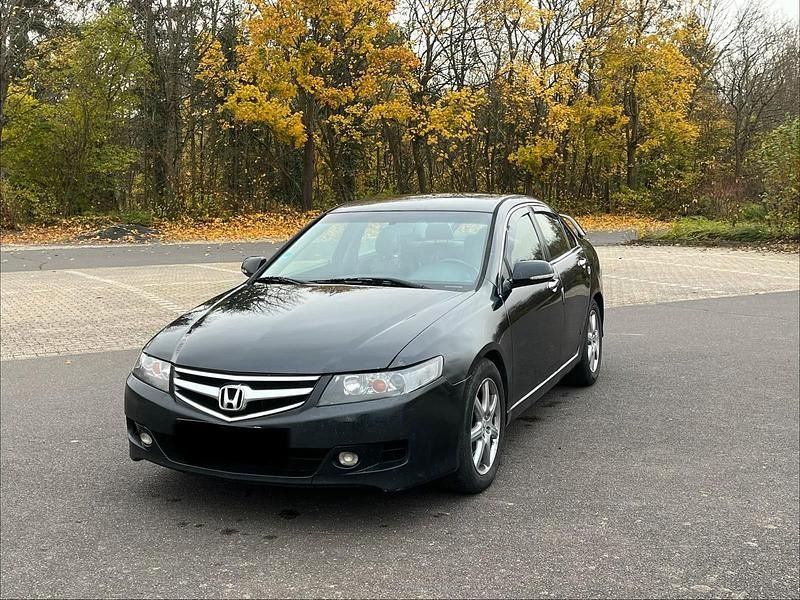 Schwarz Gebraucht 2005 Honda Accord Limousine | 1.200 € (Fairer Preis) - Bild 1/4