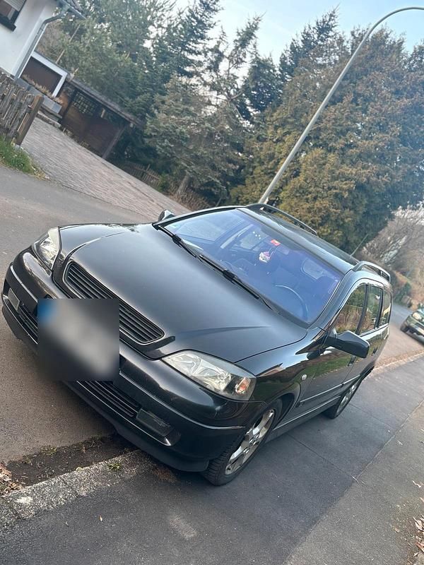 Gebraucht Opel Astra 125 PS (91 kW) 2001 Schwarz Kombi