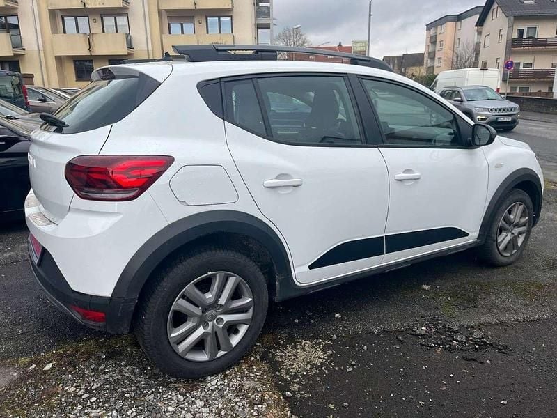 Gebraucht Dacia Sandero Expression 91 PS (66 kW) 2023 Weiß Kleinwagen