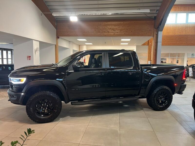 Neu Dodge Ram 547 PS (402 kW) 2025 Schwarz Pickup