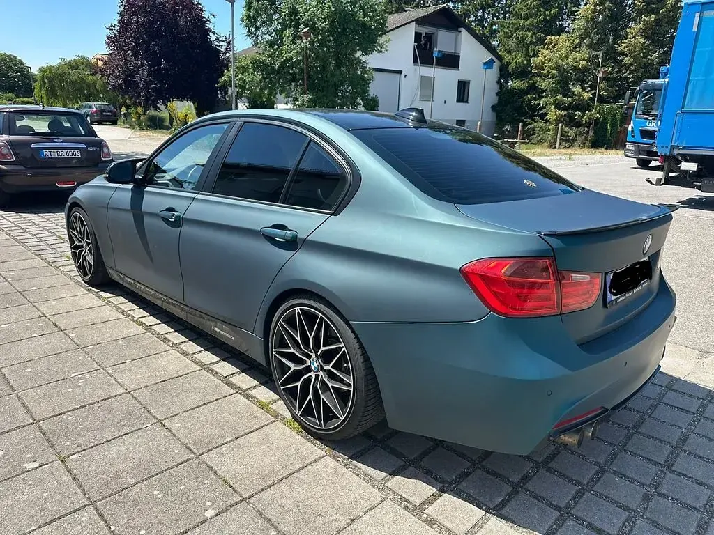 Gebraucht BMW 316 Advantage 116 PS (85 kW) 2015 Schwarz Limousine