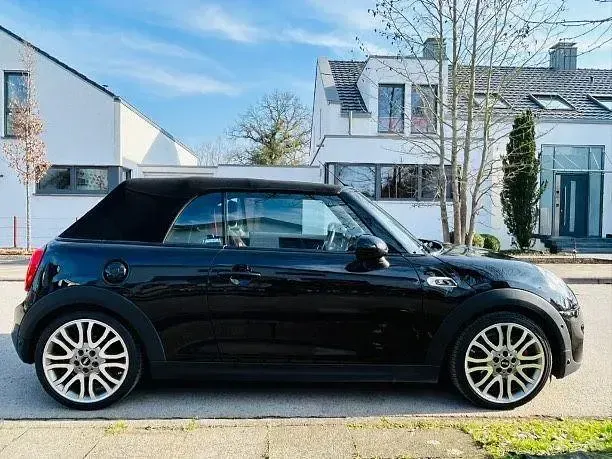 Używany Mini Cooper S 192 KM (141 kW) 2016 Czarny Hatchback