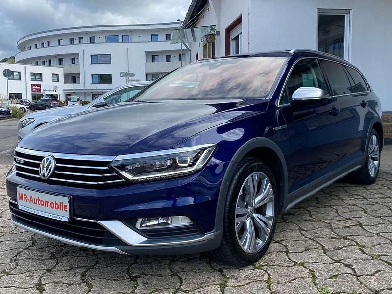 Gebraucht VW Passat Alltrack 272 PS (200 kW) 2019 Blau Kombi
