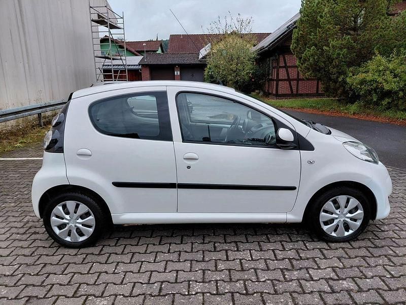 Gebraucht Citroën C1 Advance 68 PS (50 kW) 2009 Weiß Kleinwagen