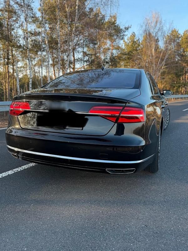Gebraucht Audi A8L 258 PS (189 kW) 2014 Schwarz Limousine