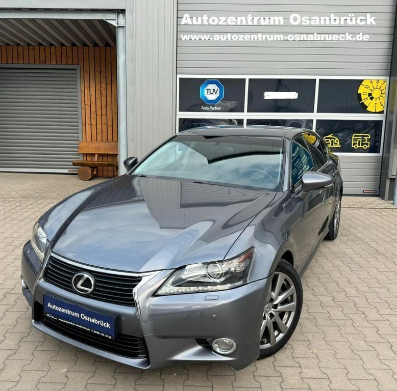 Grau Gebraucht 2013 Lexus GS250 Limousine | 17.980 € - Bild 1/4