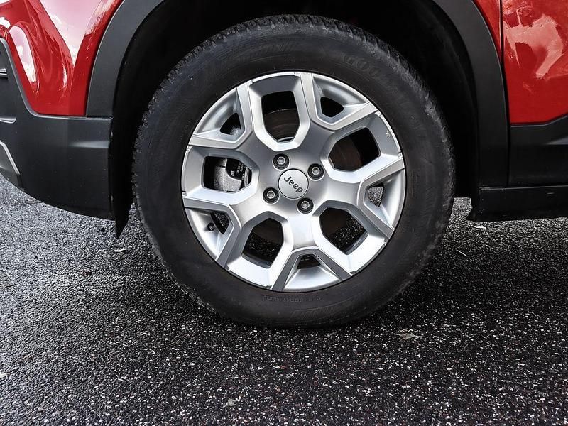 Gebraucht Jeep Avenger EV Altitude 114 kW (156 PS) 2023 Ruby red SUV