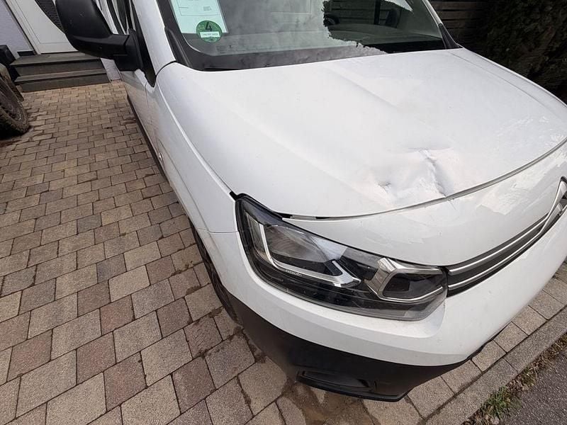 Gebraucht Citroën Berlingo 131 PS (96 kW) 2019 Weiß Van / Kleinbus