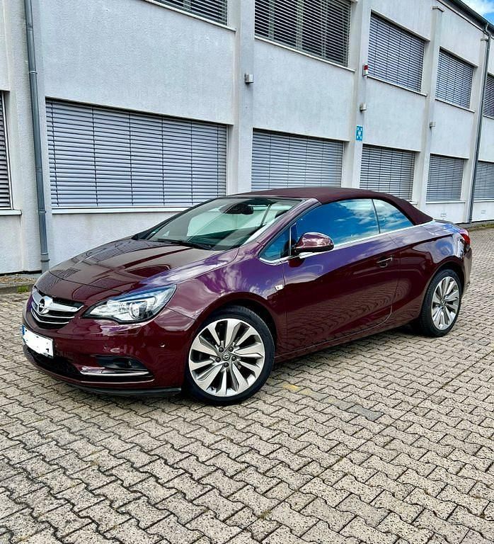 Rot Gebraucht 2014 Opel Cascada Edition Cabrio | 10.990 € (Fairer Preis) - Bild 1/4