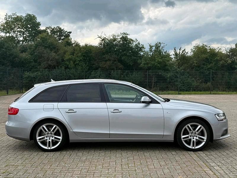 Gebraucht Audi A4 S-Line 146 PS (107 kW) 2014 Silber Kombi