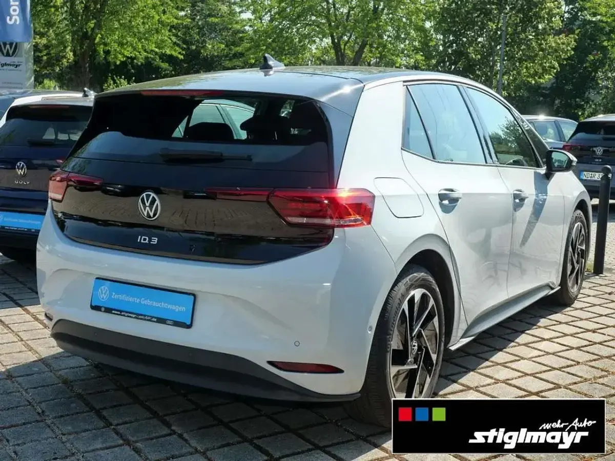 Gebraucht VW ID.3 Pro 150 kW (204 PS) 2024 Gletscherweiß Kleinwagen
