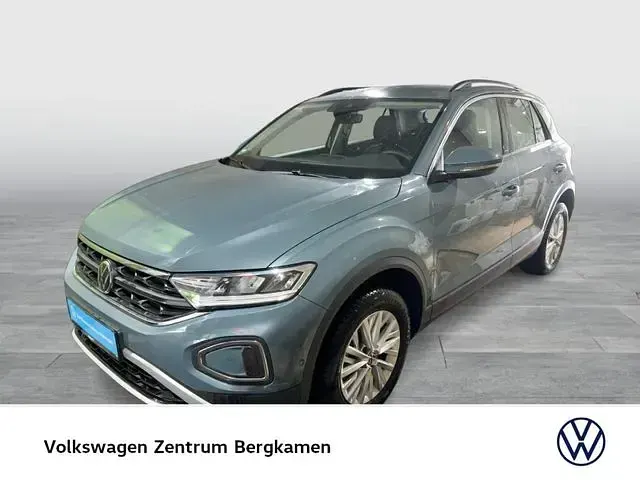 Gebraucht VW T-Roc Life 150 PS (110 kW) 2025 Blau SUV
