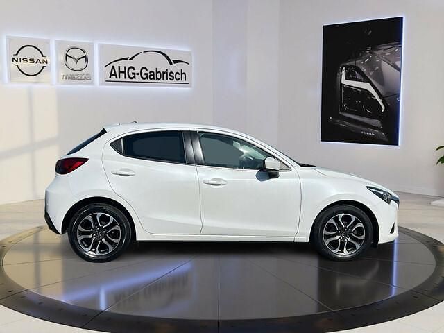 Gebraucht Mazda 2 Nakama 90 PS (66 kW) 2017 Weiß Limousine