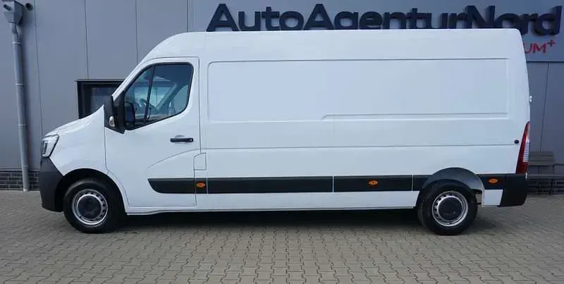 Używany Renault Master 136 KM (100 kW) 2023 Biały Van