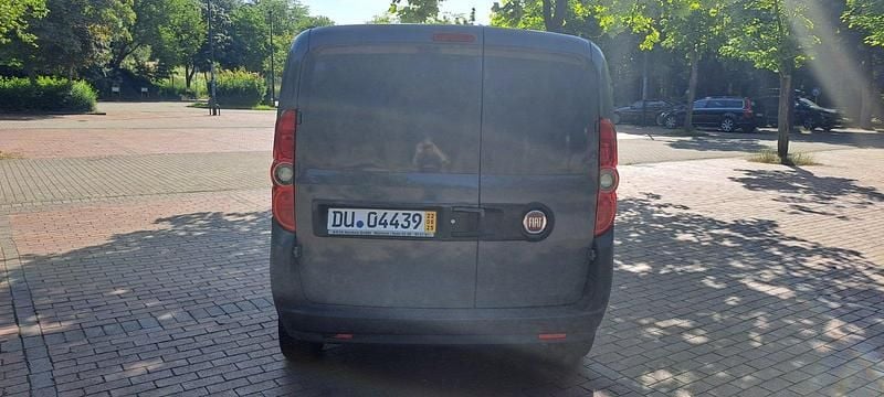 Gebraucht Fiat Doblò 90 PS (66 kW) 2012 Weiß Van / Kleinbus