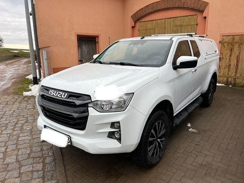 Weiß Gebraucht 2023 Isuzu D-Max SUV | 32.800 € (Superpreis) - Bild 1/1