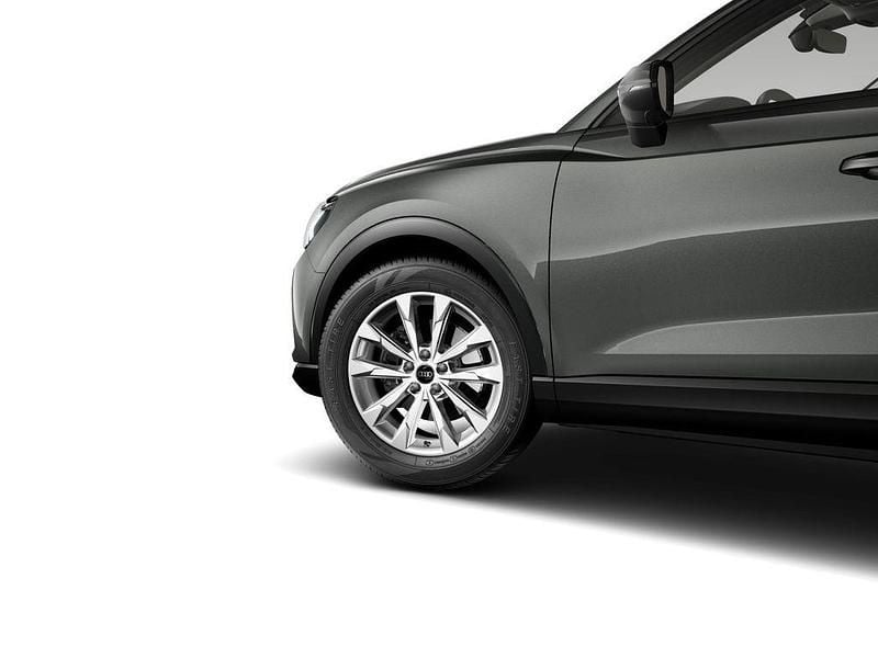Gebraucht Audi Q3 Ambiente 150 PS (110 kW) 2025 Chronosgrau metallic (metallic) SUV
