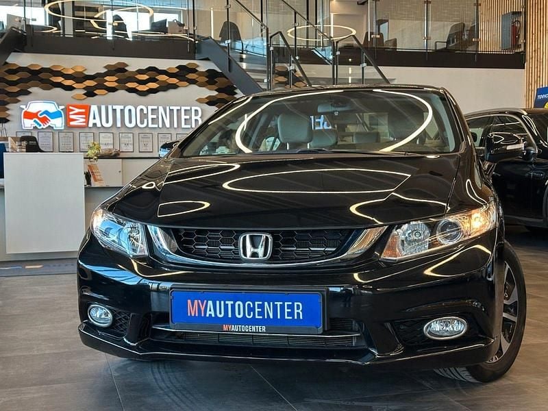 Gebraucht Honda Civic Comfort 141 PS (103 kW) 2016 Schwarz Limousine