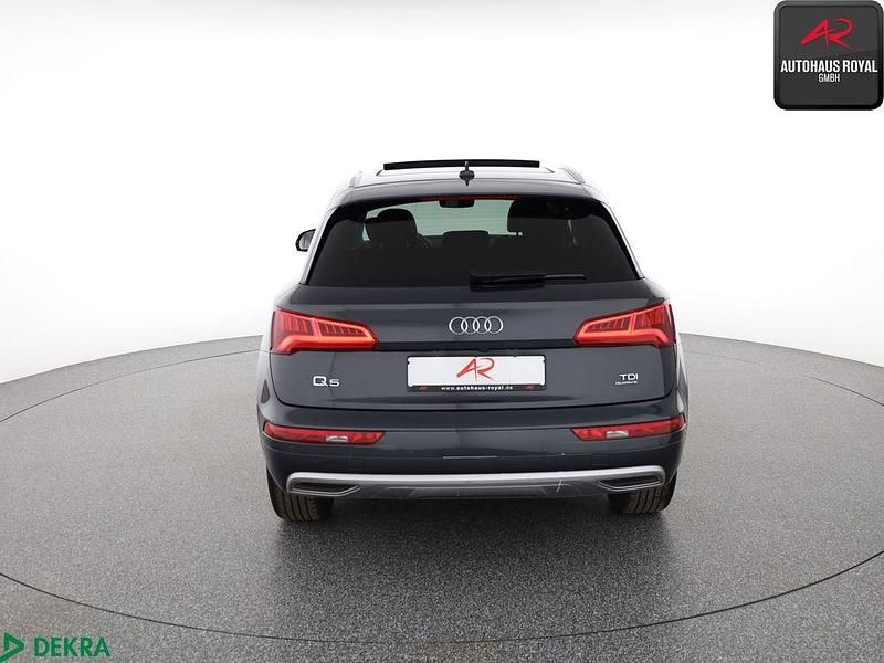 Gebraucht Audi Q5 Sport 190 PS (139 kW) 2018 Manhattangrau SUV