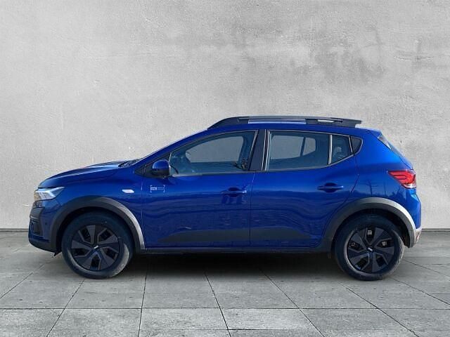 Gebraucht Dacia Sandero Expression 91 PS (66 kW) 2024 Grün Kleinwagen