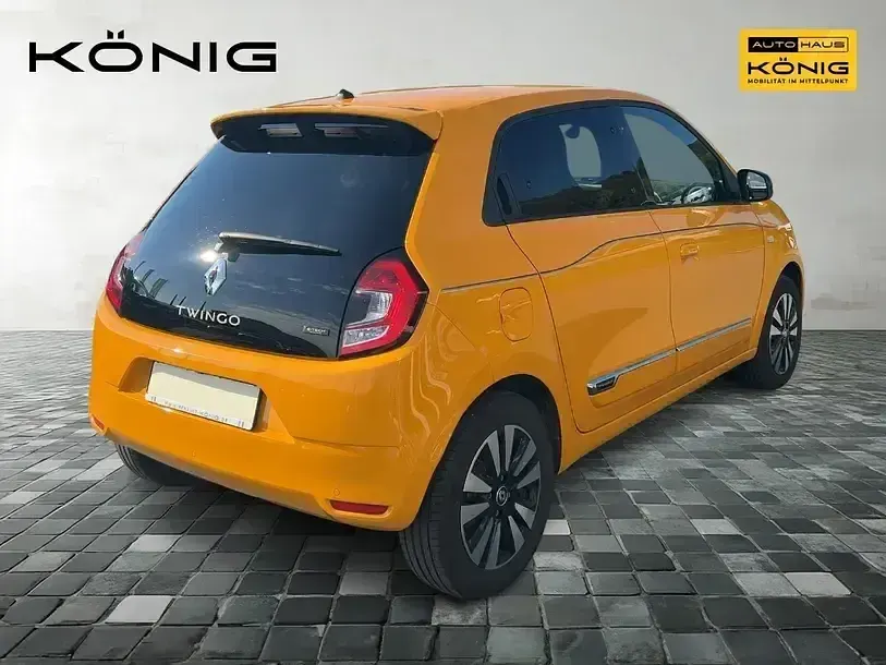 Używany Renault Twingo Techno 60 kW (82 KM) 2023 Żółty Hatchback