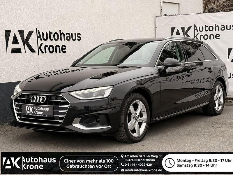 Gebraucht Audi A4 Advanced 163 PS (119 kW) 2023 Mythosschwarz metallic Kombi