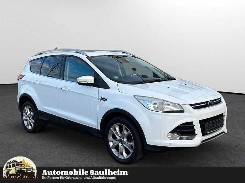 Gebraucht Ford Kuga Titanium 182 PS (133 kW) 2014 Weiß SUV