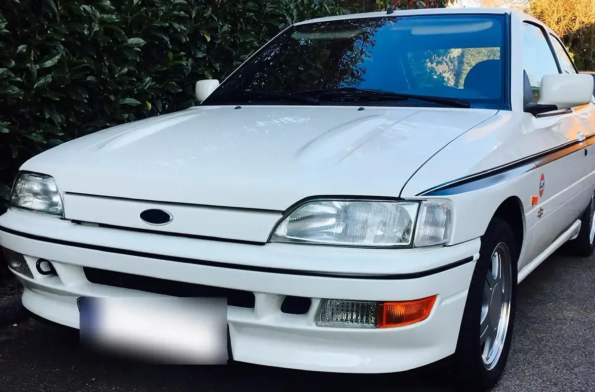 Occasion Ford Escort RS 150 ch (110 kW) 1991 Blanc Coupé