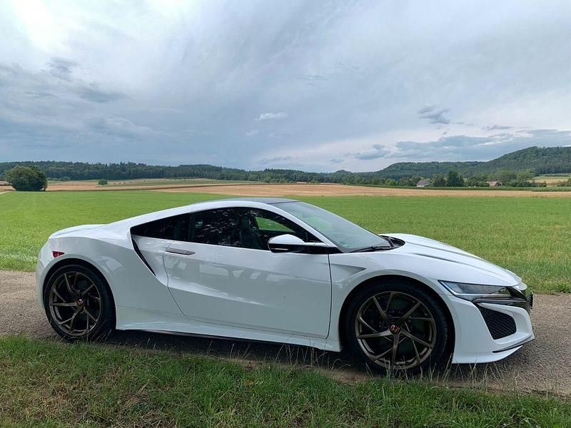Weiß Gebraucht 2018 Honda NSX Coupé | 188.500 € - Bild 1/4