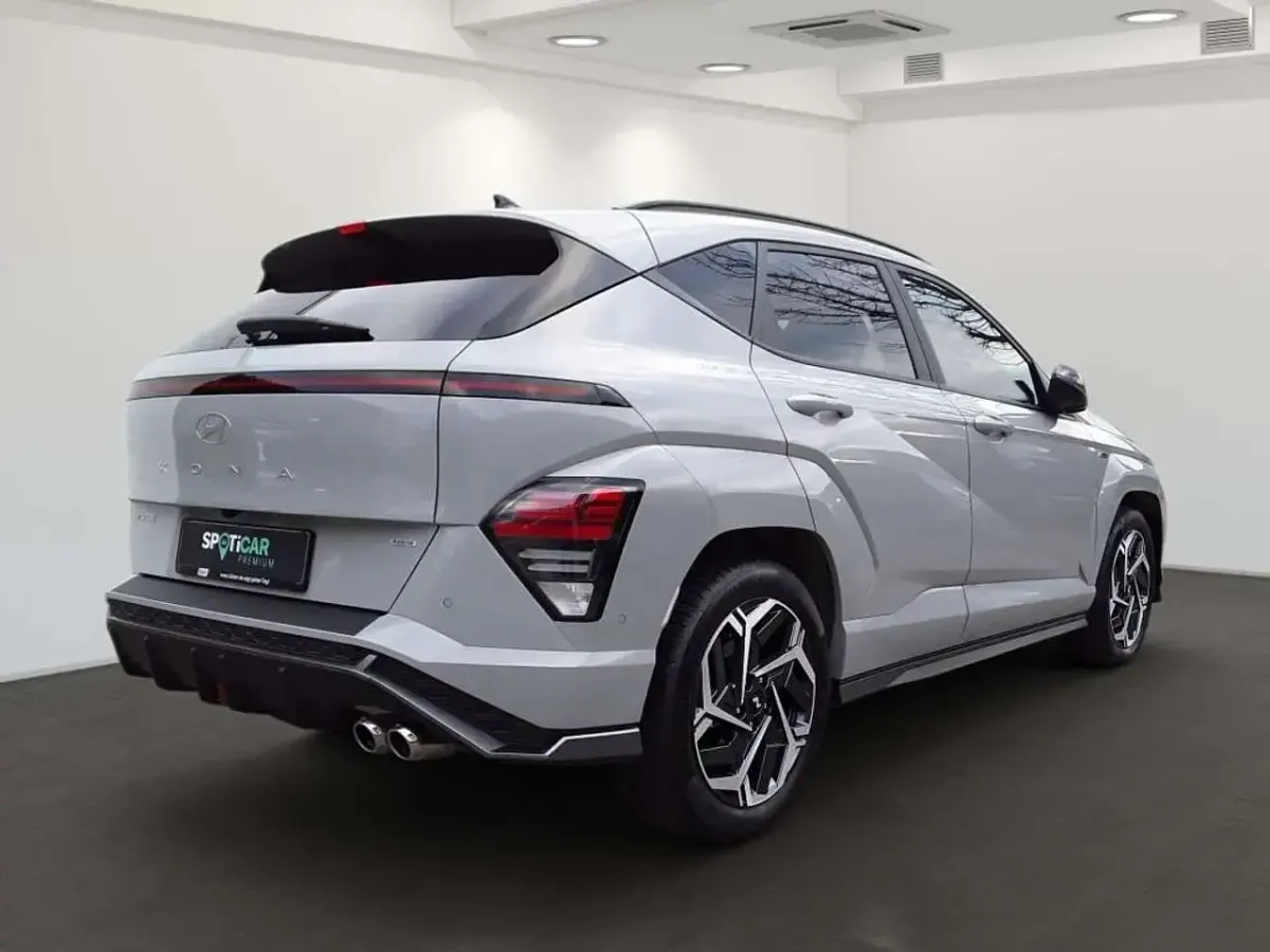 Gebraucht Hyundai Kona N Line 141 PS (103 kW) 2023 Cyber grey SUV
