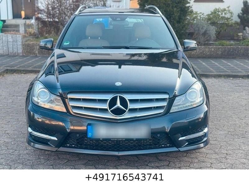 Gebraucht Mercedes C250 AMG line 204 PS (150 kW) 2011 Schwarz Kombi