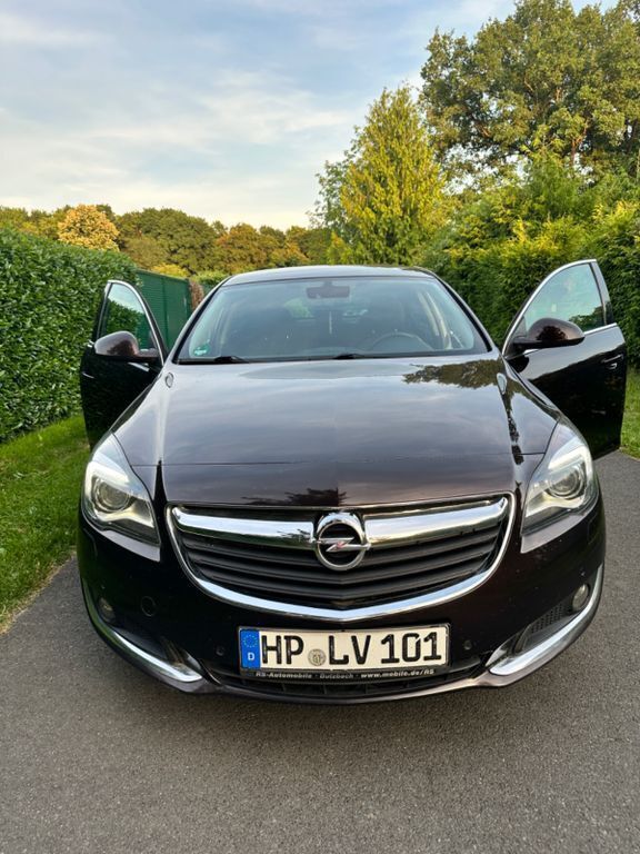 Braun Gebraucht 2015 Opel Insignia Edition Limousine | 4.800 € (Etwas zu teuer) - Bild 1/4