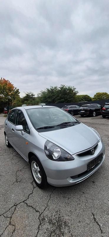 Silber Gebraucht 2005 Honda Jazz Kleinwagen | 3.780 € (Fairer Preis) - Bild 1/4