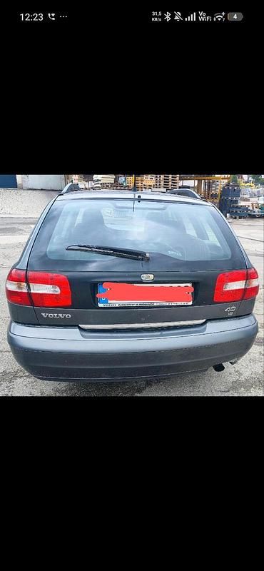 Gebraucht Volvo V40 121 PS (88 kW) 2003 Silber Kombi