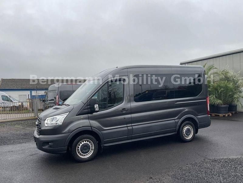 Gebraucht Ford Transit 131 PS (96 kW) 2018 Grau Van / Kleinbus