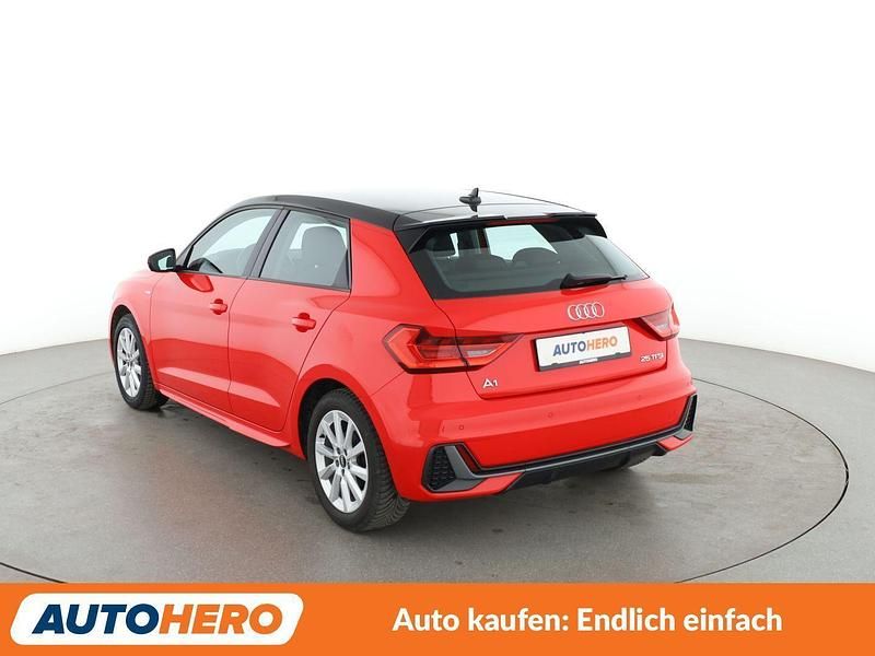 Gebraucht Audi A1 S-Line 95 PS (69 kW) 2021 Rot Limousine