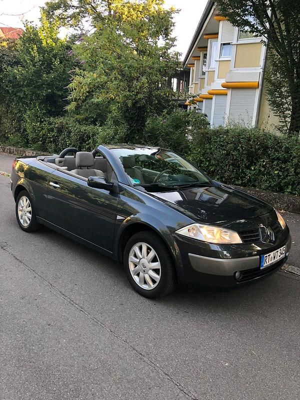 Andere farben Gebraucht 2005 Renault Mégane Cabriolet Cabrio | 1.900 € - Bild 1/4